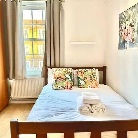 Vauxhall 1-Bedroom Entire Apartment Central London Exterior photo