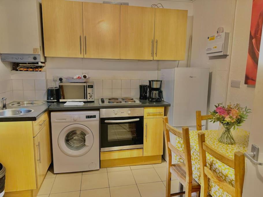 Apartment Vauxhall 1-bedroom Entire