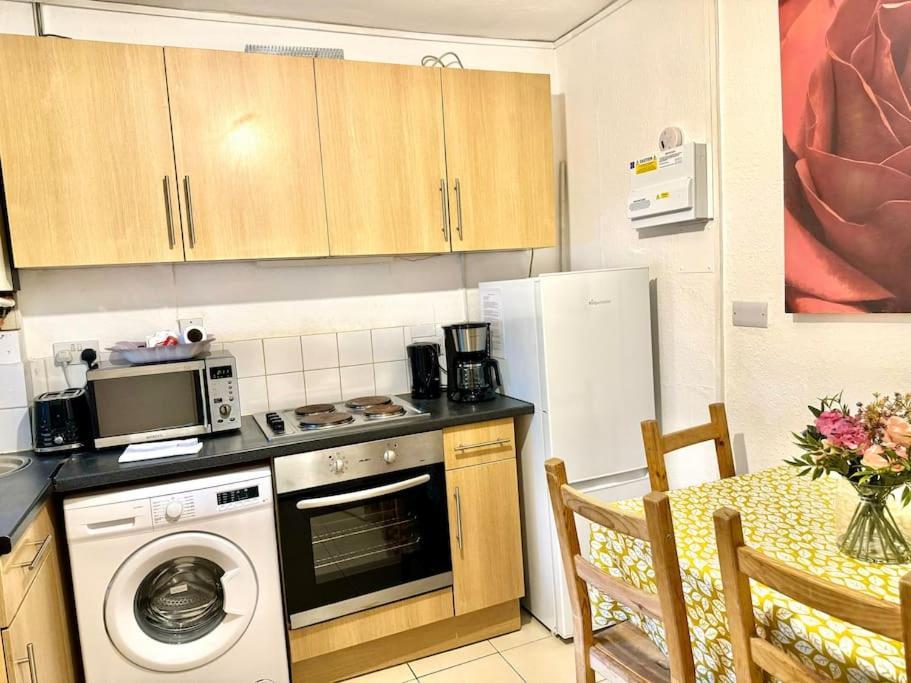 Apartment Vauxhall 1-bedroom Entire