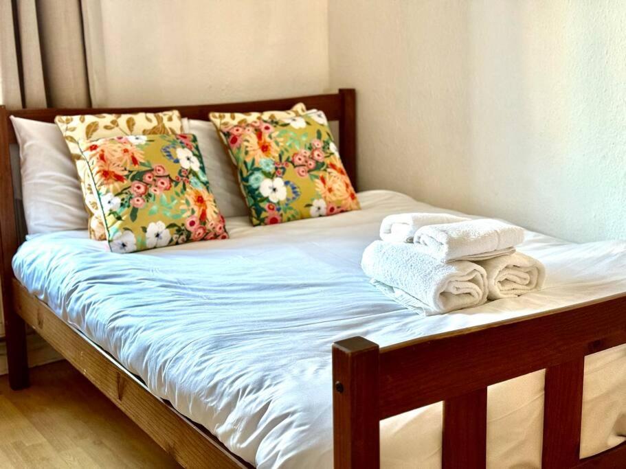 Apartment Vauxhall 1-bedroom Entire London